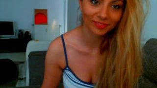 Hotsexy_Lisa Sucks Her Tits MFC