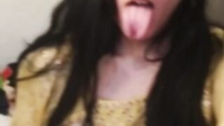 Pakistani ahageo gir uwu