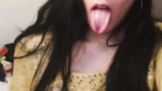 Pakistani ahageo gir uwu