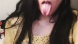 Pakistani ahageo gir uwu