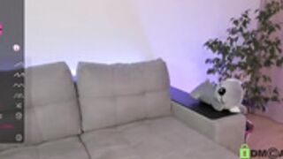 Wallflowerr 7
