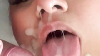 Texas bitch gets cumshot