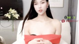 Sunny-ii Stunning asian plats pussy