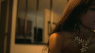 Artejones Golden Body Pussy Tease