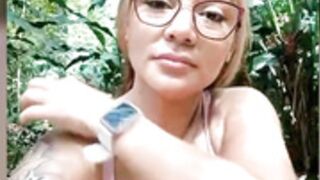 DIANITA_1988 public squirt 2