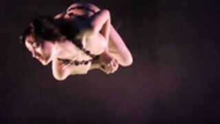 Crazy.Horse.Paris+Katrin_sweeft