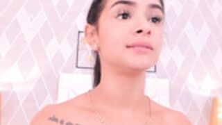Sofi 220125 2240 OilTits&PussyPlay