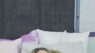 AlejandraRoa dirty talk and loud naked moaning