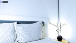 intrigueme Hey Lady can you hear the wind blow