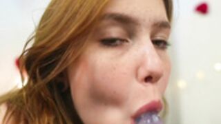 my_parisss she blowjob dildo with my_mia_