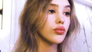 angella_klee  2023-07-19 sexy and funny