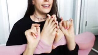 Realcanada self foot worship