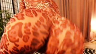 ɱōņĸ϶yļïņ@ ōᶂ 16