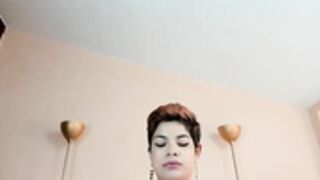 Kasiahill topless buddy