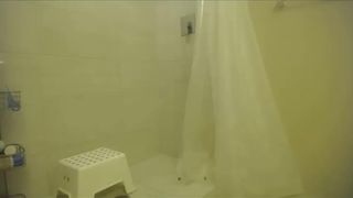 Latina Webcam shower fun