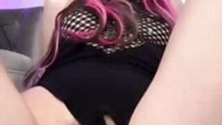Pink haired girl Masturbating