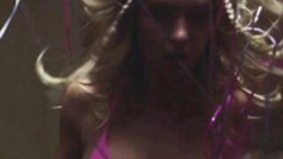 Sydney Sweeney Bikini Dance