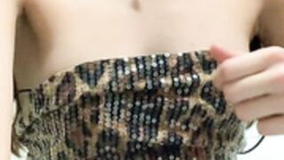 Bumblebri shakes her boobs