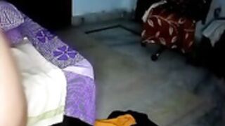 Meenu -24, finguring and squirting water show