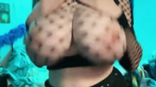 Uwucaptain666 27