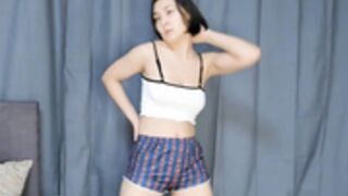 Jeanfrancoa show nipslips tits 43