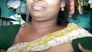Cute Tamil Aunty