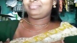 Cute Tamil Aunty