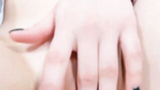 Stesi_Cute Pussy Close-up > (Castor Troy)