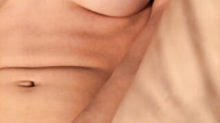 Ivy Wolfe ❤️ Dildo Fuck Outside