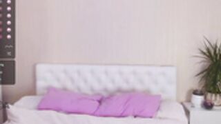 Seltin_Sweety, Erotic dance and Titty Play.