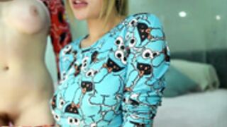 Nina_mon and Valerie07 F