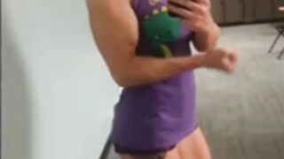 Mallory Dawn flexing comp