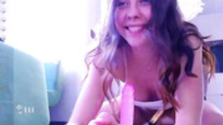 nika_lodge fucks cock in a puddle of her own making