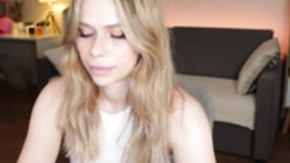 laura_sanguinar 2023-09-21