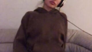Bootsthefeline 3 2