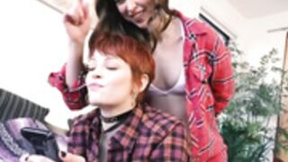 riley reid & bree daniels - booty and weed