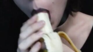 Tomas Brooklyn Cole banana bj part 1