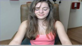 Mayastings, 19 - drunk on webcam again!! funny and sad..