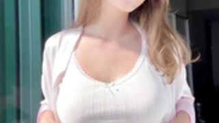 braless sunny maligoshick