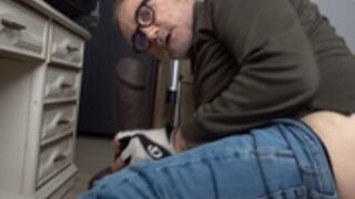 Mr BigHOLE Big Ass Turkish Escort Finally Gaped By Famo