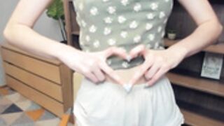 Evamatthews teases her ass