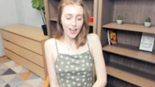 Evamatthews teases her ass