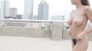 Scarlettsbody - Nude walking 1