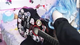 Alise 200712 0015 Dildo,Domi,Guitar