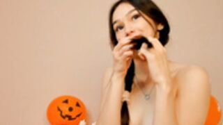 juliepenningtona_Chaturbate_2023-10-31_17-30-02 - 2of3