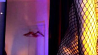 anniehillofficial_  230828  hot outfits, oil, beaver, l