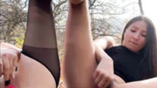 YOUR-KARINA pees in the forest and gets caught