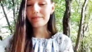 Brunette outdoors Pussy closeup