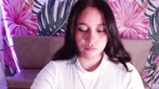 fenix_anastacia / Fenix_v (1) TEASES WITH PERFECT BOOTY