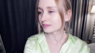 kayli_milash has many different accts shows tits